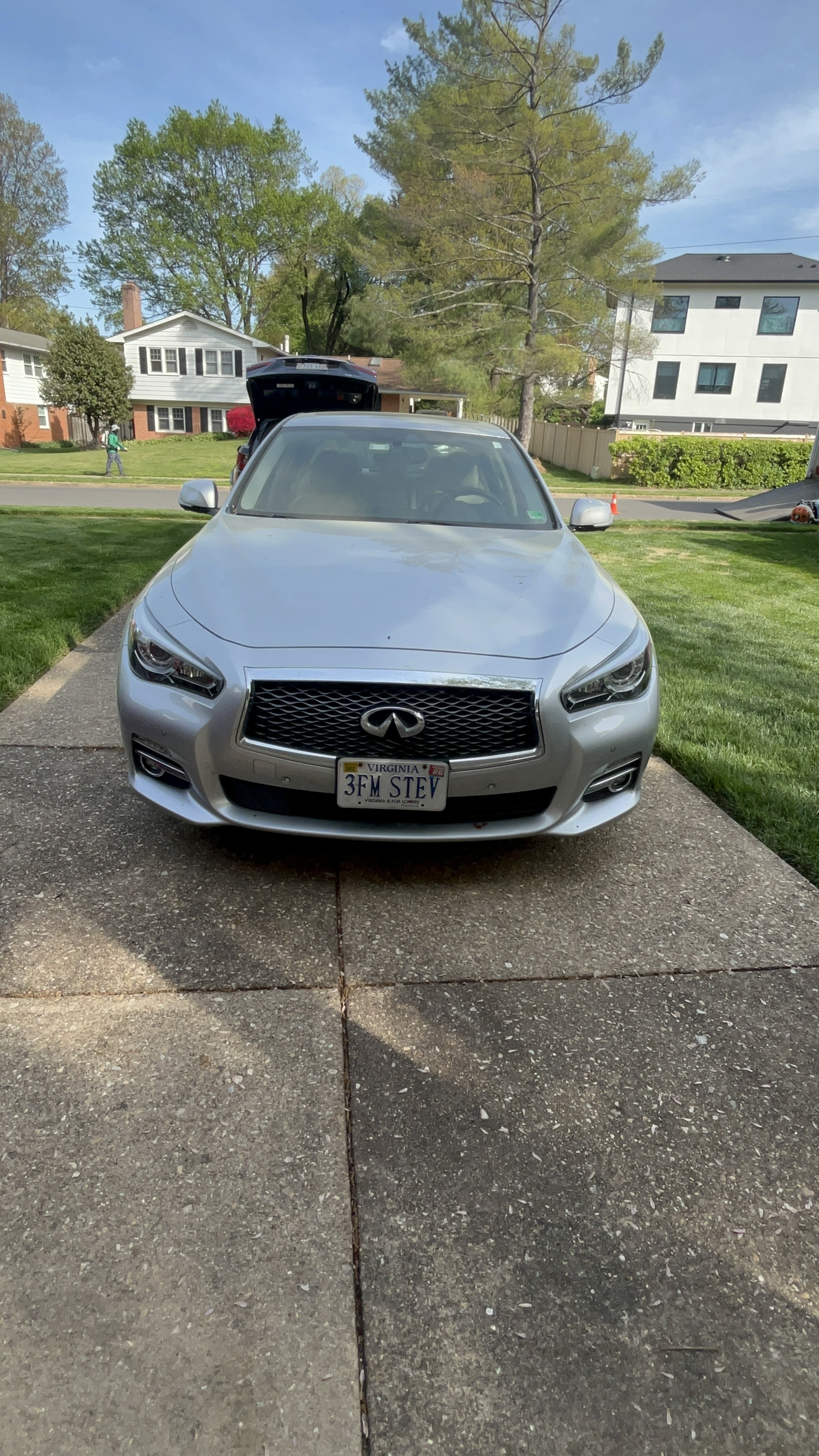 Infiniti Q50 side profile
